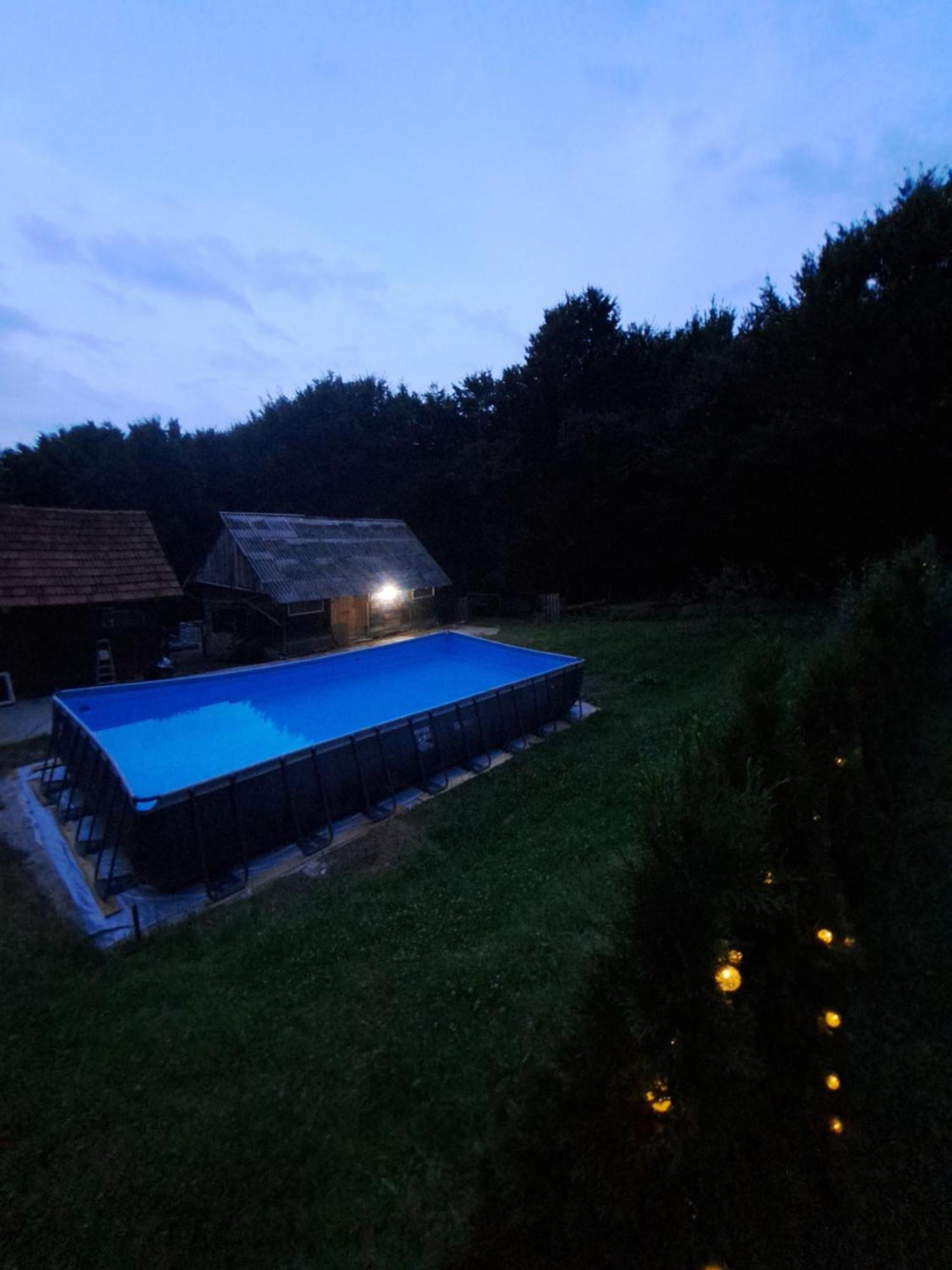 Mala Farma Nani Villa วิโซโค ภายนอก รูปภาพ